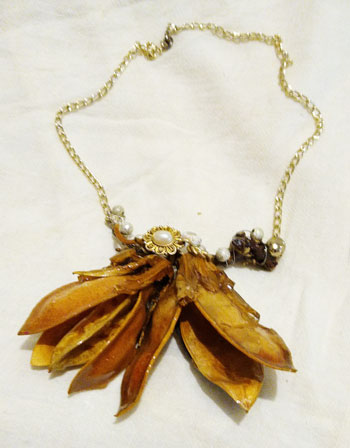 Gargantilla florecer curuba